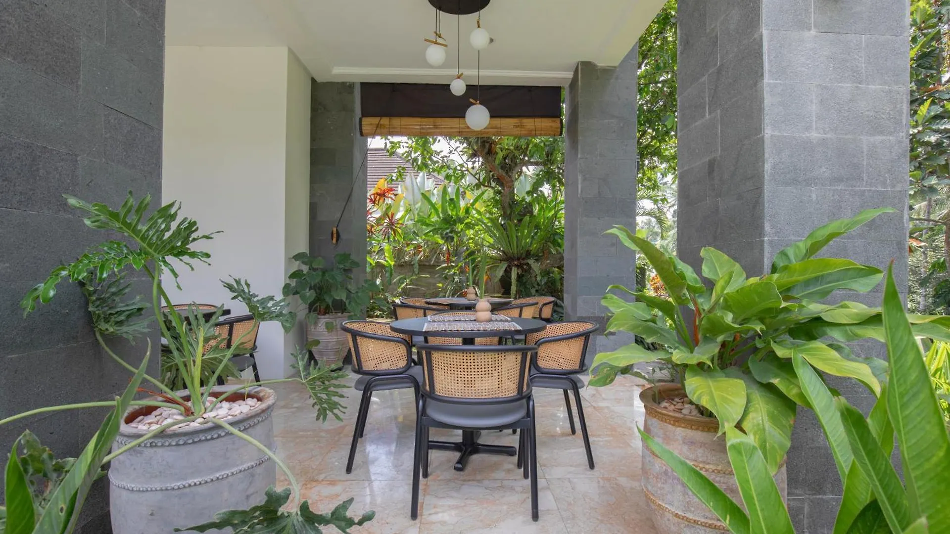 Suara Air Luxury Villa Ubud