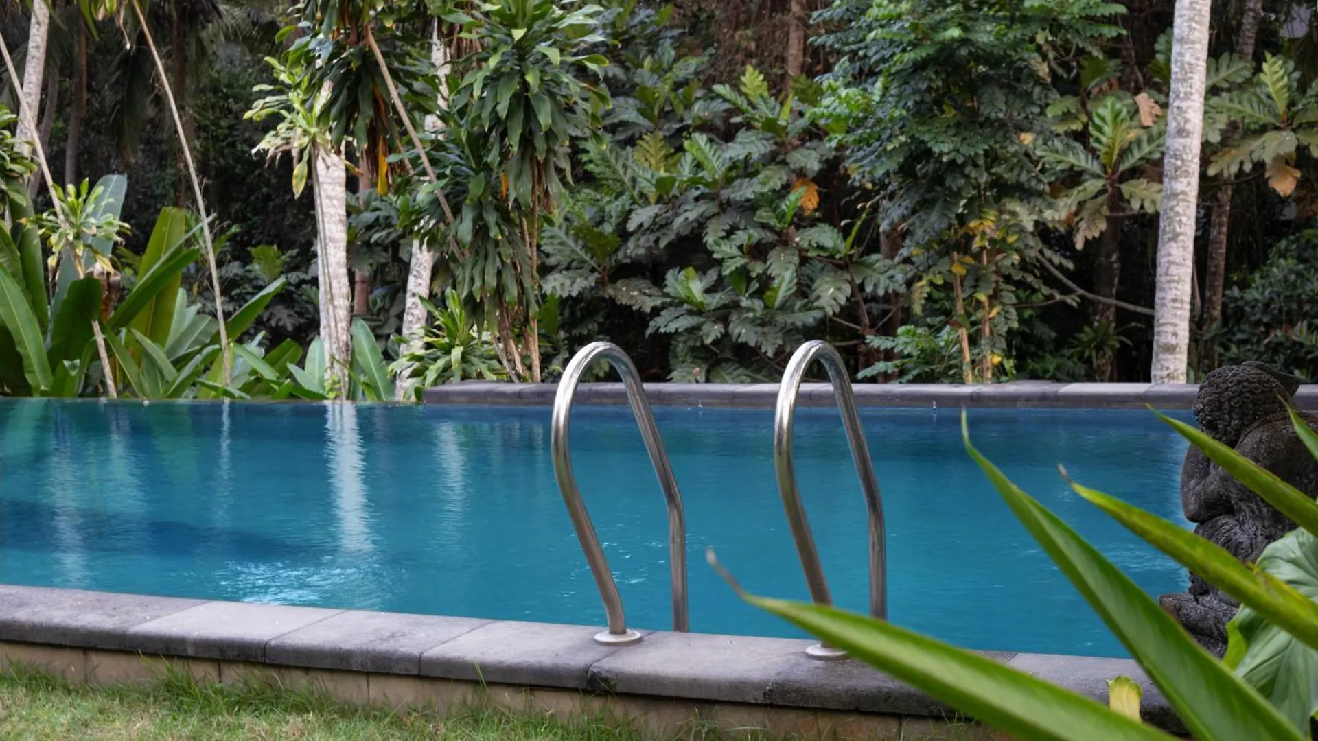 Suara Air Luxury Villa Ubud Индонезия