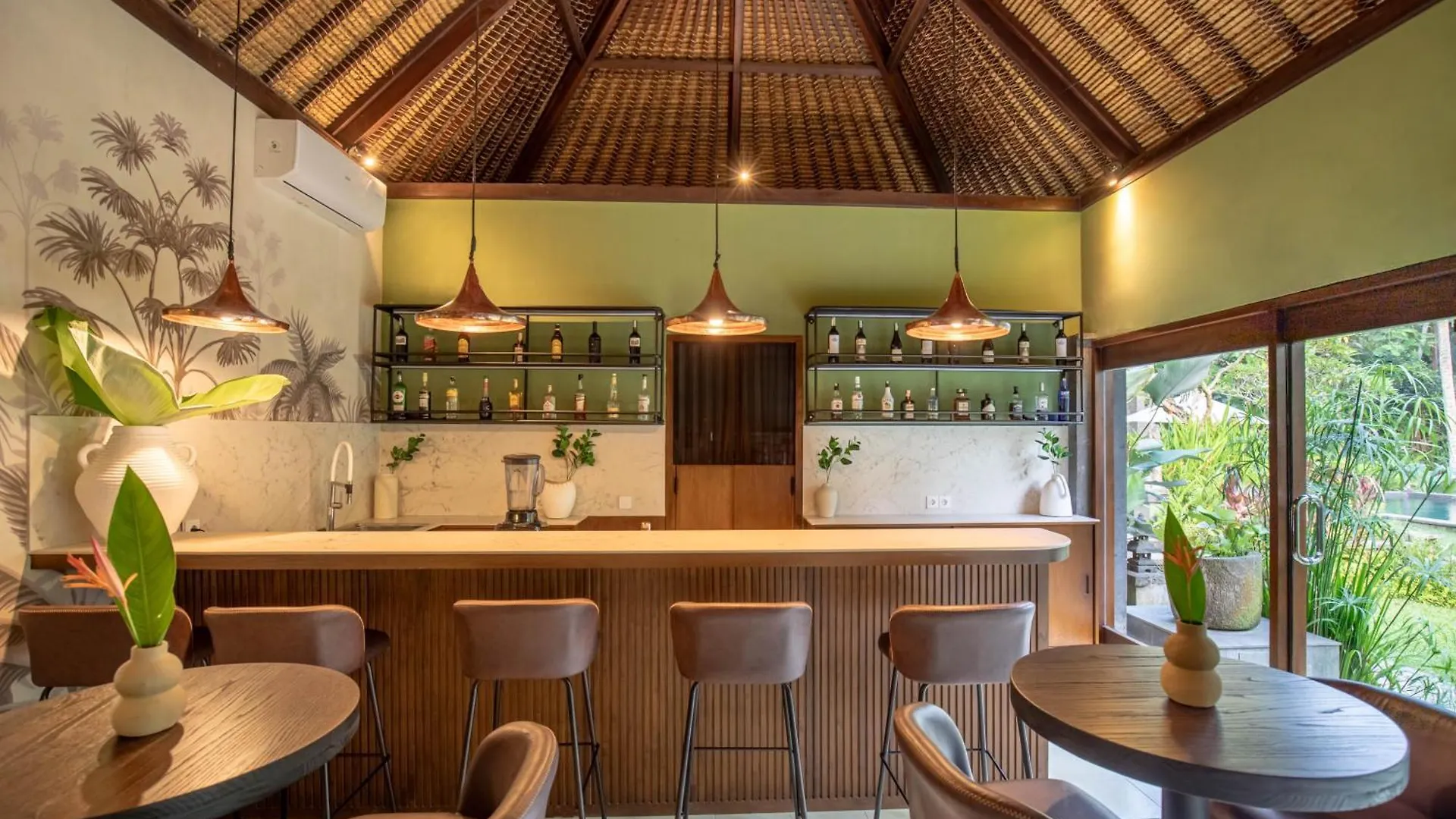 Suara Air Luxury Villa Ubud